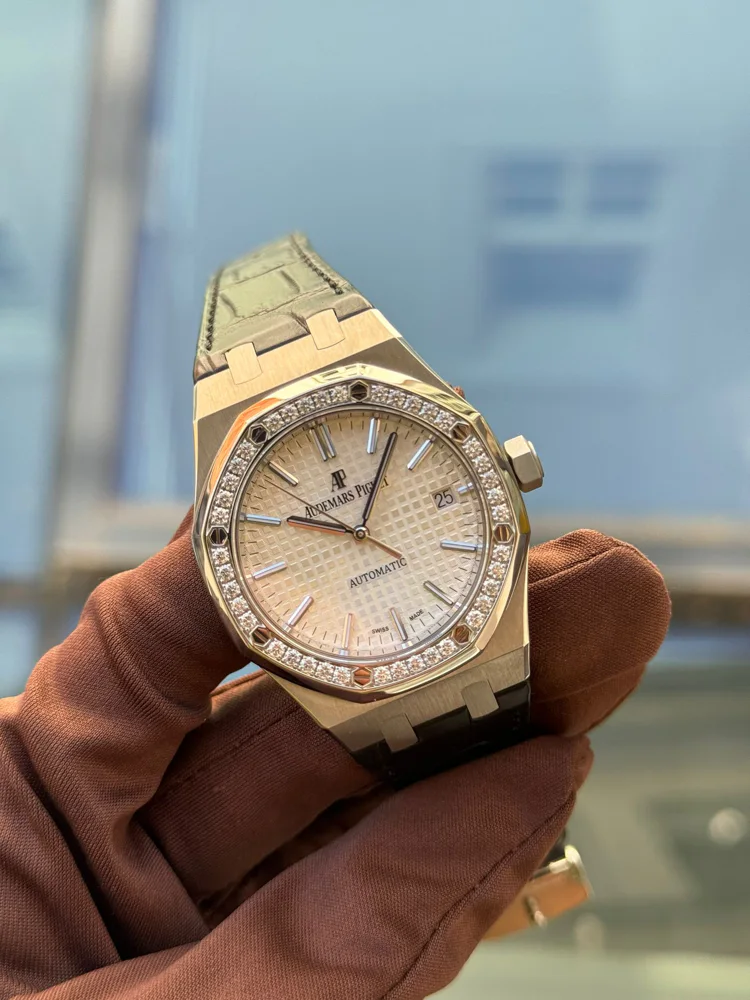 Audemars Piguet Royal Oak Lady 15451ST.ZZ.D011CR.01